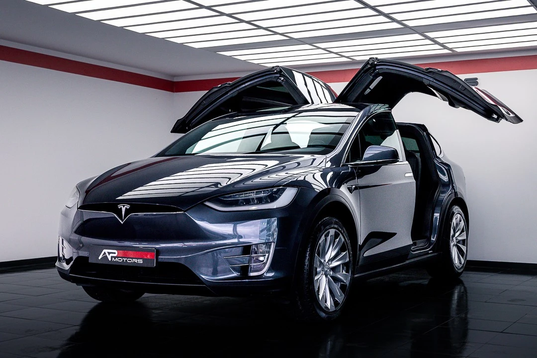 Tesla Model X 100D