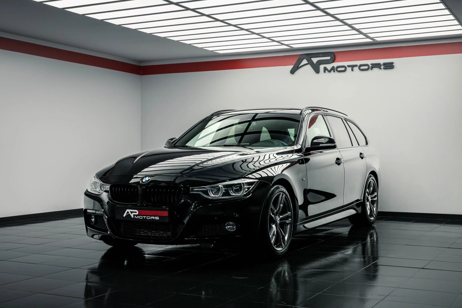 BMW 318 d Touring Pack M Auto