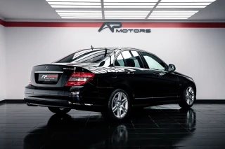 Mercedes-Benz C 220 CDi Avantgarde BlueEfficiency