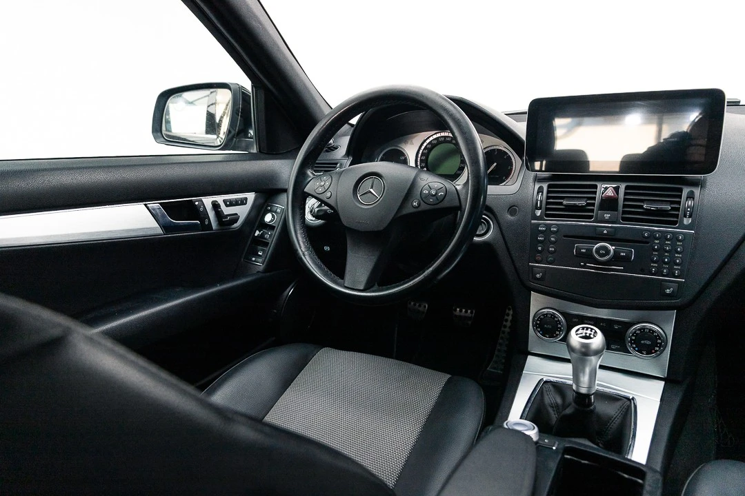 Mercedes-Benz C 220 CDi Avantgarde BlueEfficiency