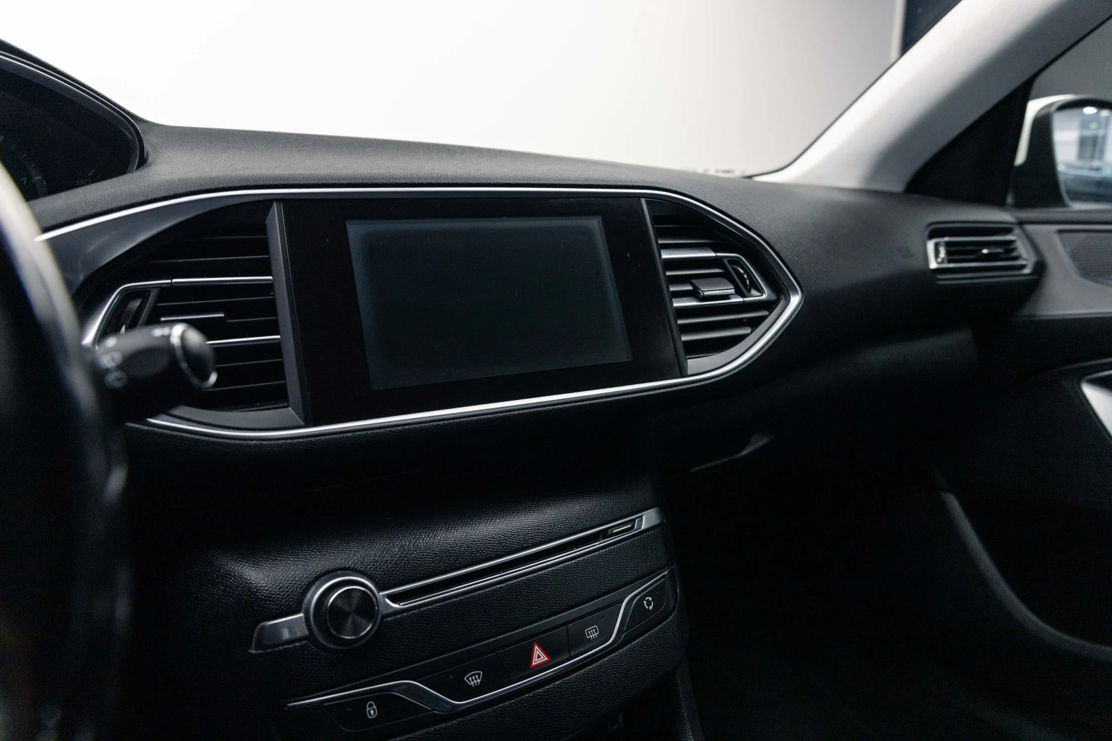 Peugeot 308 1.6 e-HDi Active J17
