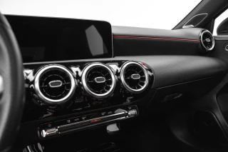 Mercedes-Benz A 180 d AMG Line Aut.
