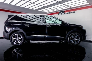 Peugeot 5008 1.5 BlueHDi Allure EAT8