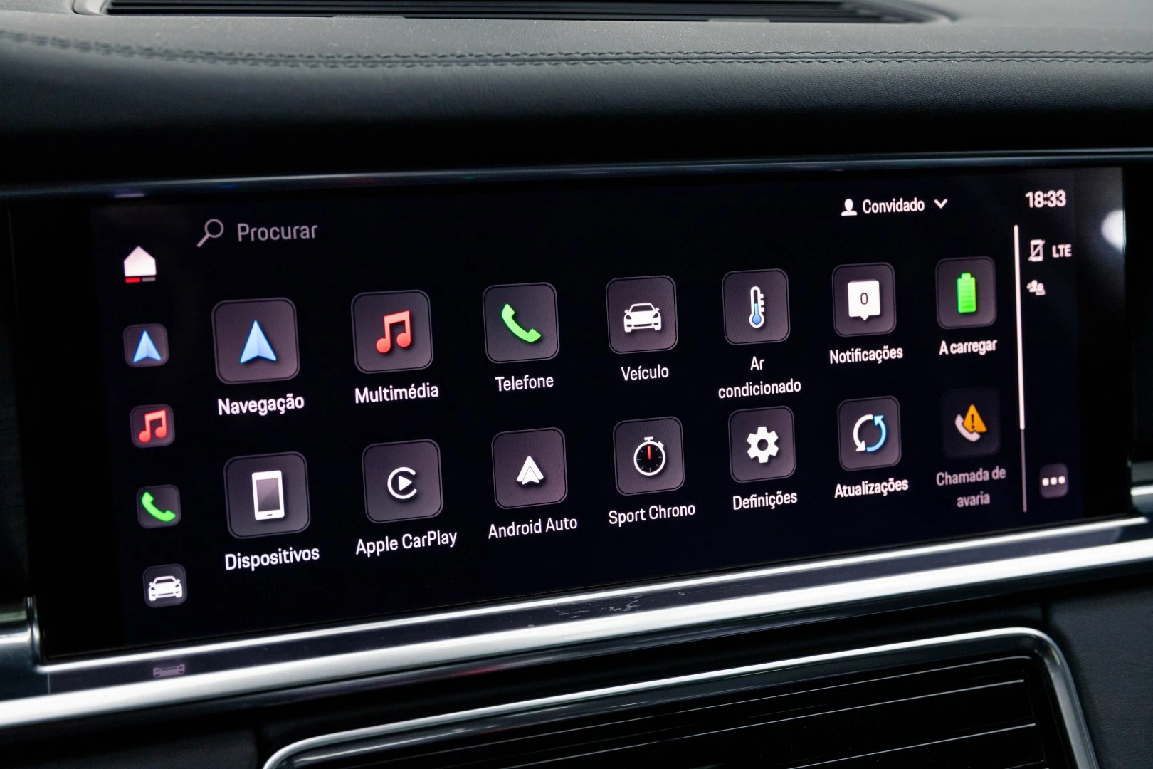 Porsche Panamera Sport Turismo 4 E-Hybrid Platinum Edition