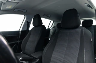 Peugeot 308 1.6 e-HDi Active J17