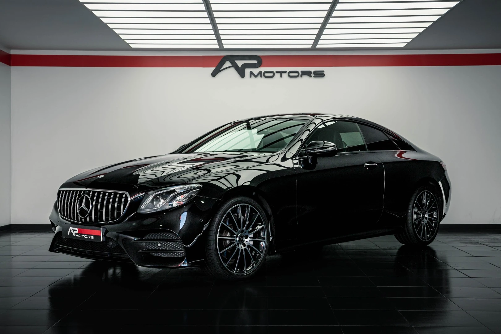 Mercedes-Benz E 220 d AMG Line