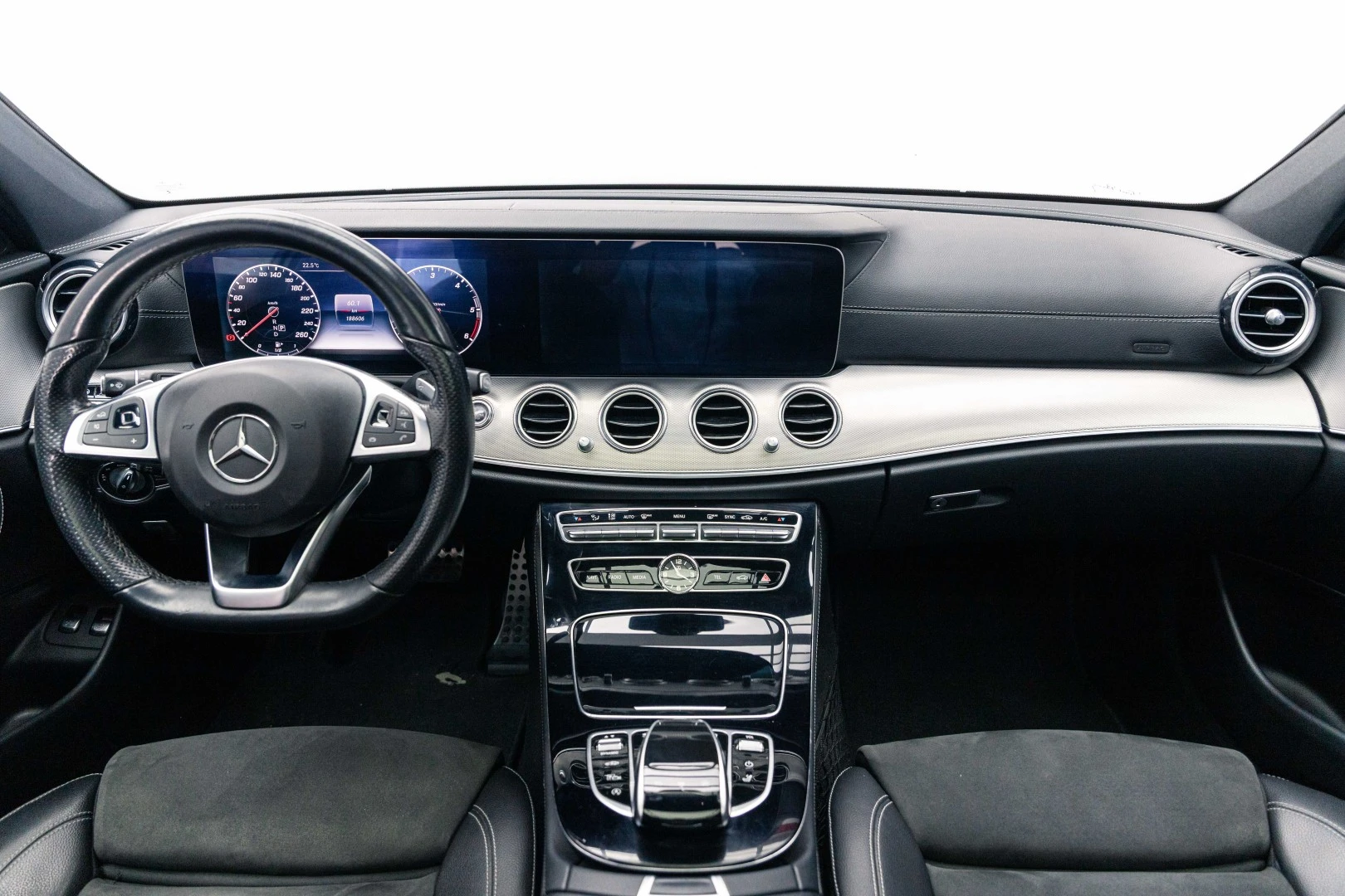 Mercedes-Benz E 220 D AMG