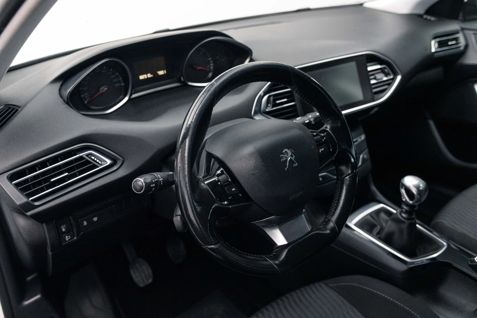Peugeot 308 1.6 e-HDi Active J17