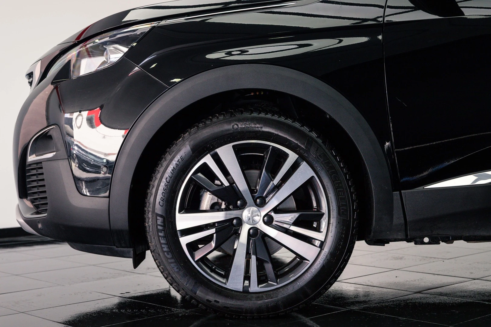 Peugeot 5008 1.5 BlueHDi Allure EAT8