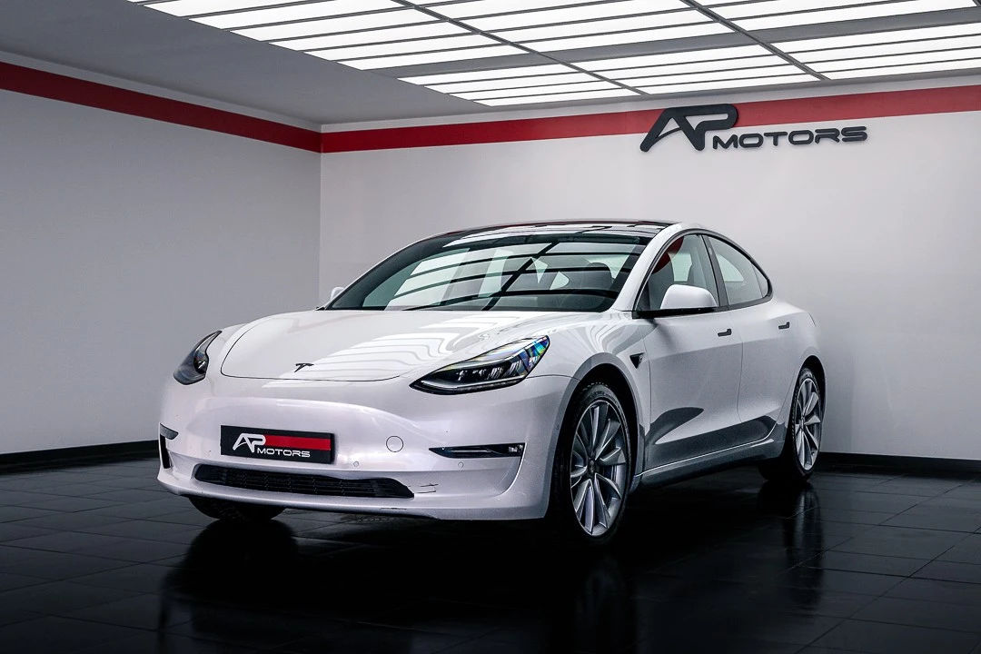 Tesla Model 3 Long-Range Dual Motor AWD