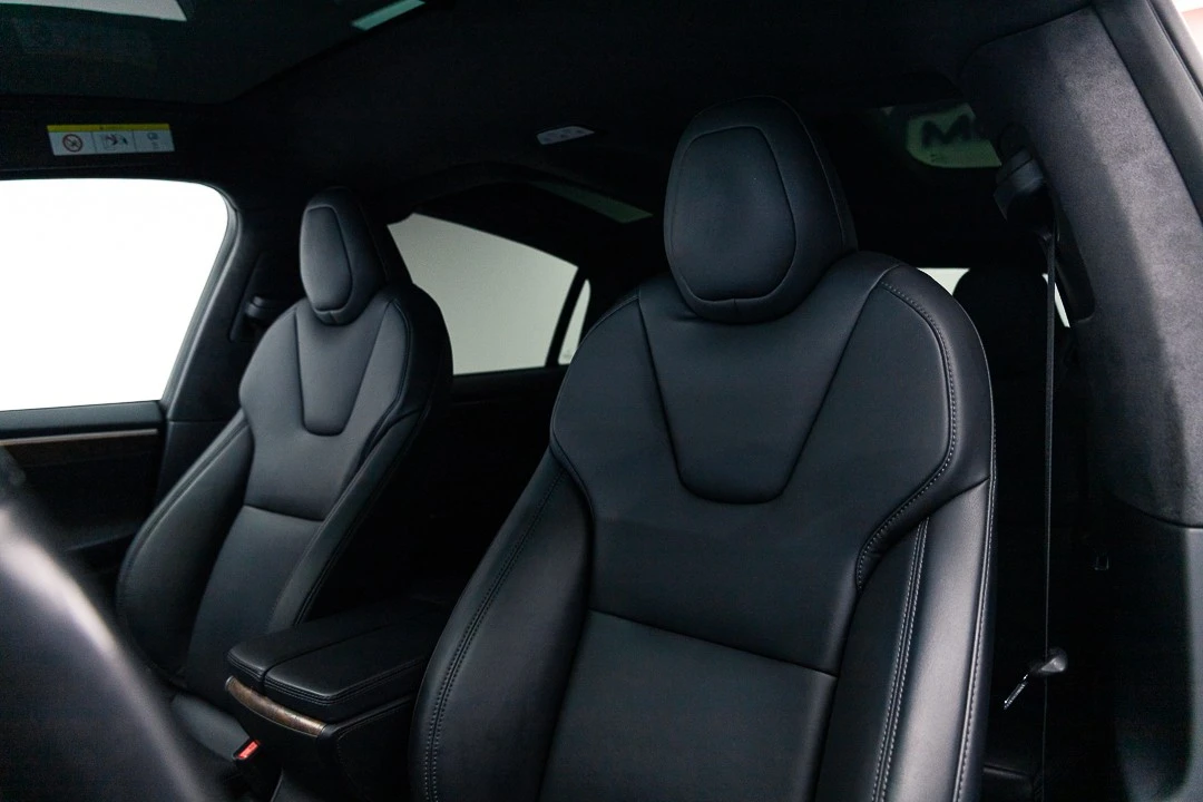 Tesla Model X 100D