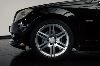 Mercedes-Benz C 220 CDi Avantgarde BlueEfficiency