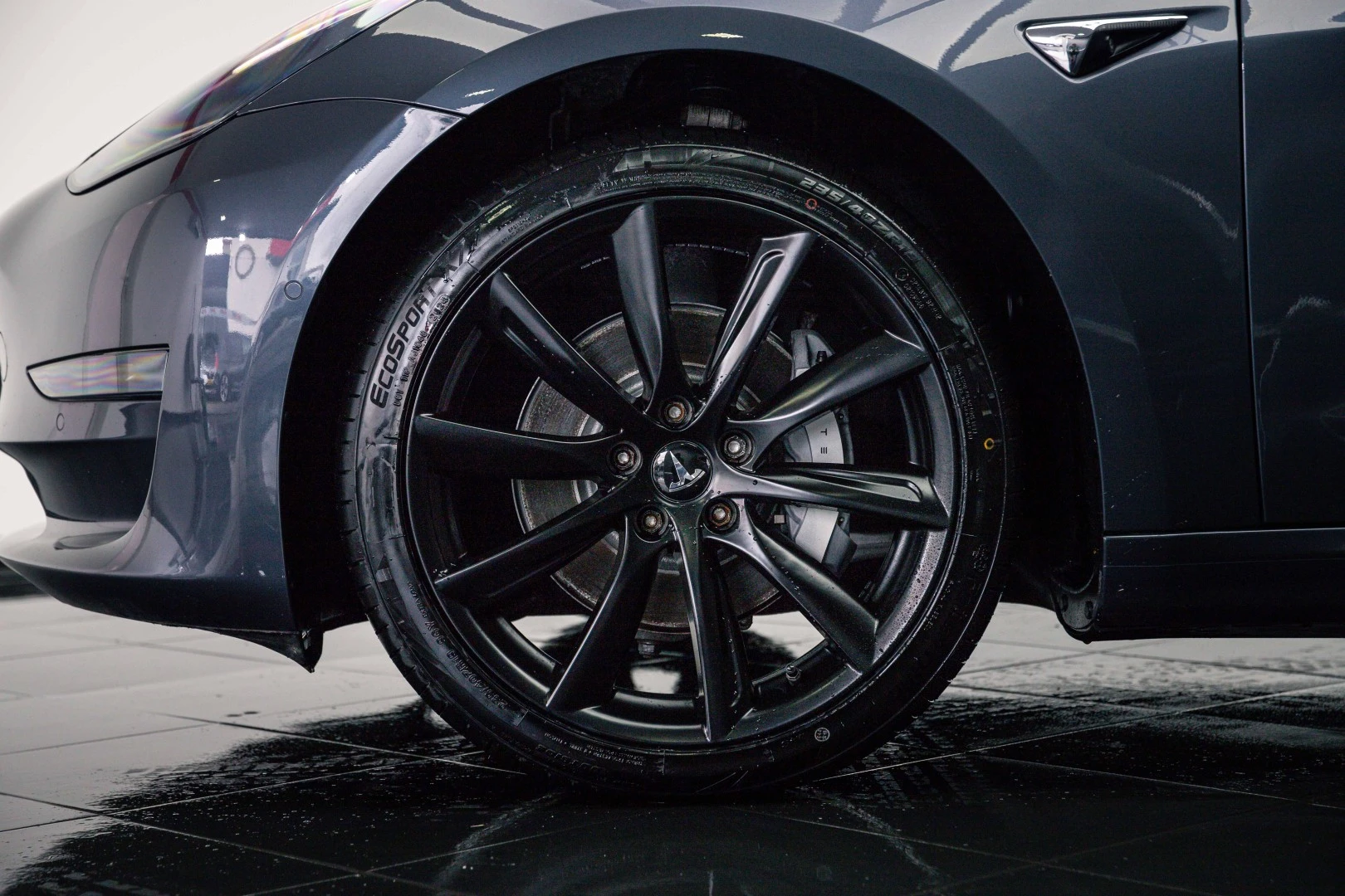 Tesla Model 3 Long Range Dual Motor