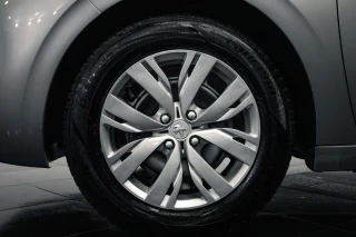 Peugeot 208 1.2 VTi Access