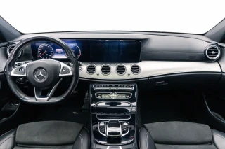 Mercedes-Benz E 220 D AMG