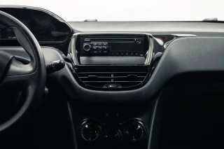 Peugeot 208 1.2 VTi Access