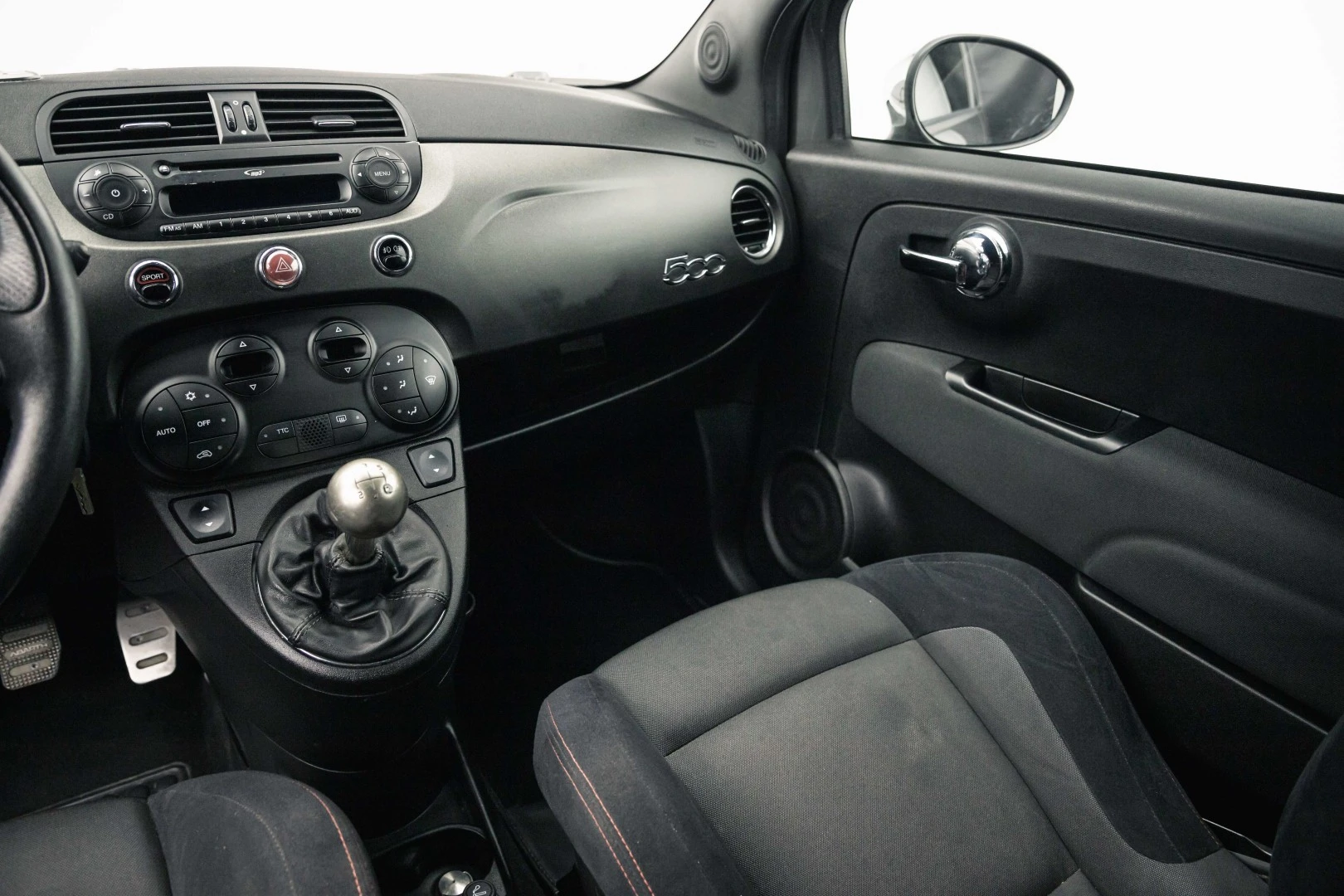 Abarth 595 SCUDERIA ITALIA