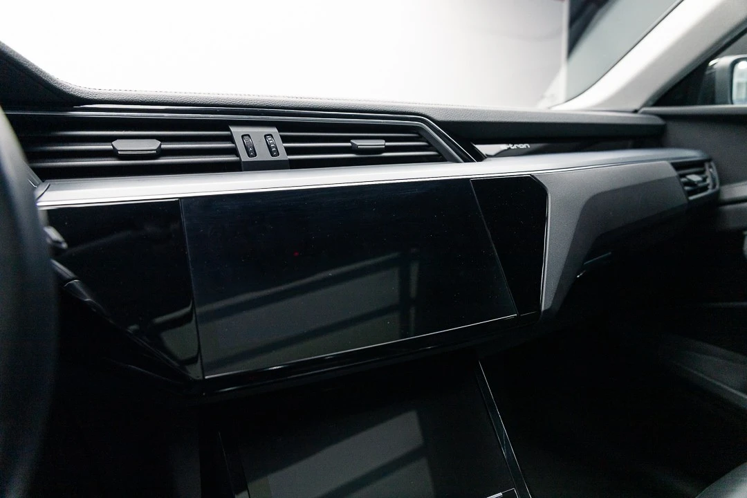 Audi e-tron 50 quattro