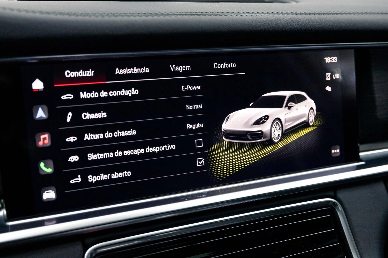 Porsche Panamera Sport Turismo 4 E-Hybrid Platinum Edition