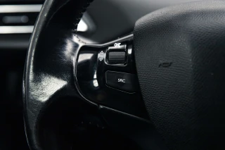 Peugeot 308 1.6 e-HDi Active J17
