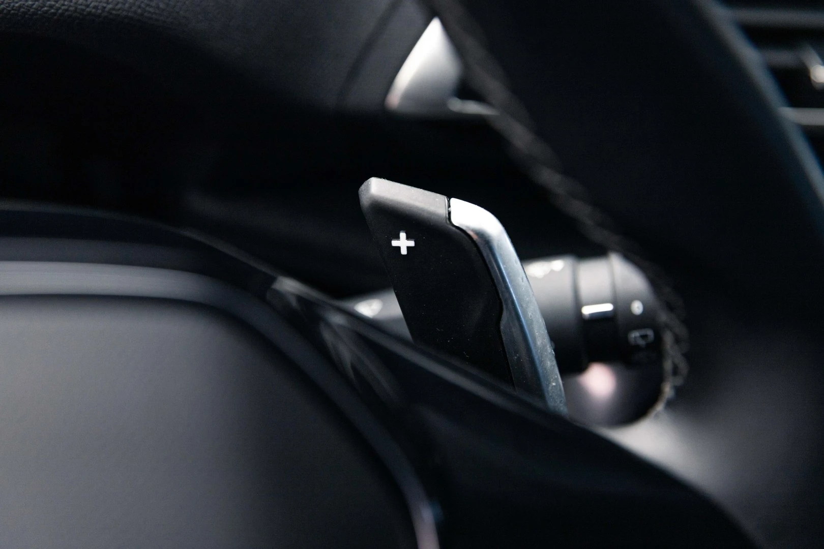 Peugeot 5008 1.5 BlueHDi Allure EAT8