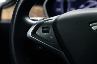 Tesla Model X 100D