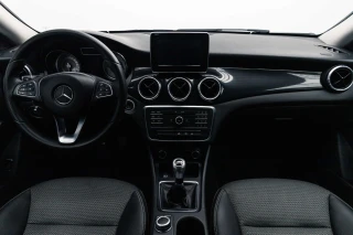 Mercedes-Benz CLA 180 Urban