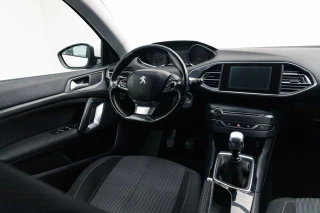 Peugeot 308 1.6 e-HDi Active J17