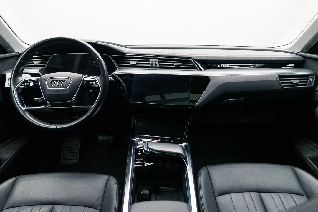 Audi e-tron 50 quattro