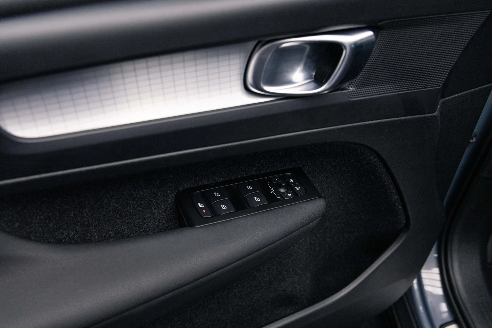 Volvo XC 40 1.5 T5 PHEV Momentum