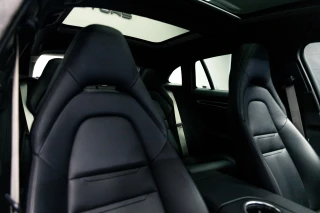 Porsche Panamera Sport Turismo 4 E-Hybrid Platinum Edition