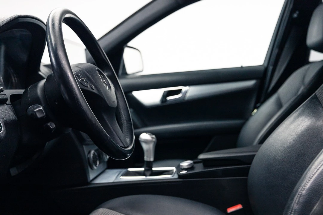 Mercedes-Benz C 220 CDi Avantgarde BlueEfficiency