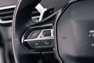 Peugeot 3008 1.6 BlueHDi Style EAT6