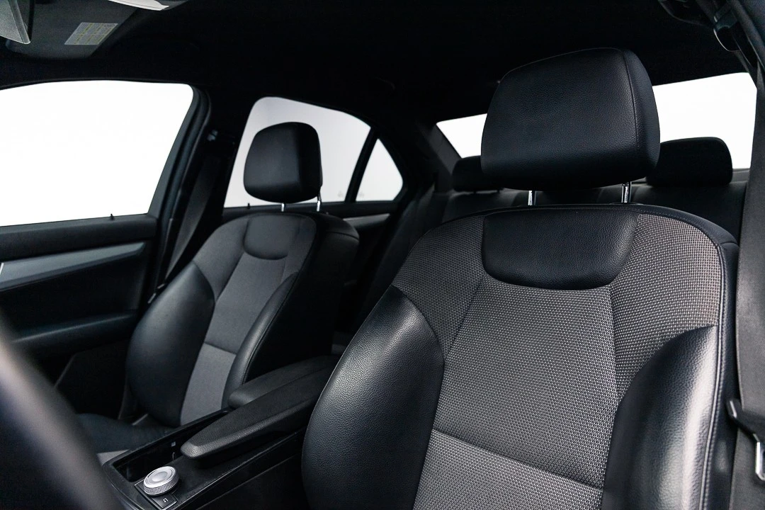Mercedes-Benz C 220 CDi Avantgarde BlueEfficiency
