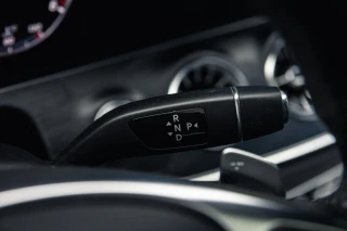 Mercedes-Benz E 220 d AMG Line