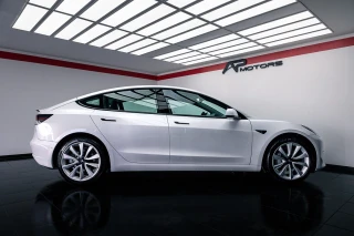Tesla Model 3 Long-Range Dual Motor AWD