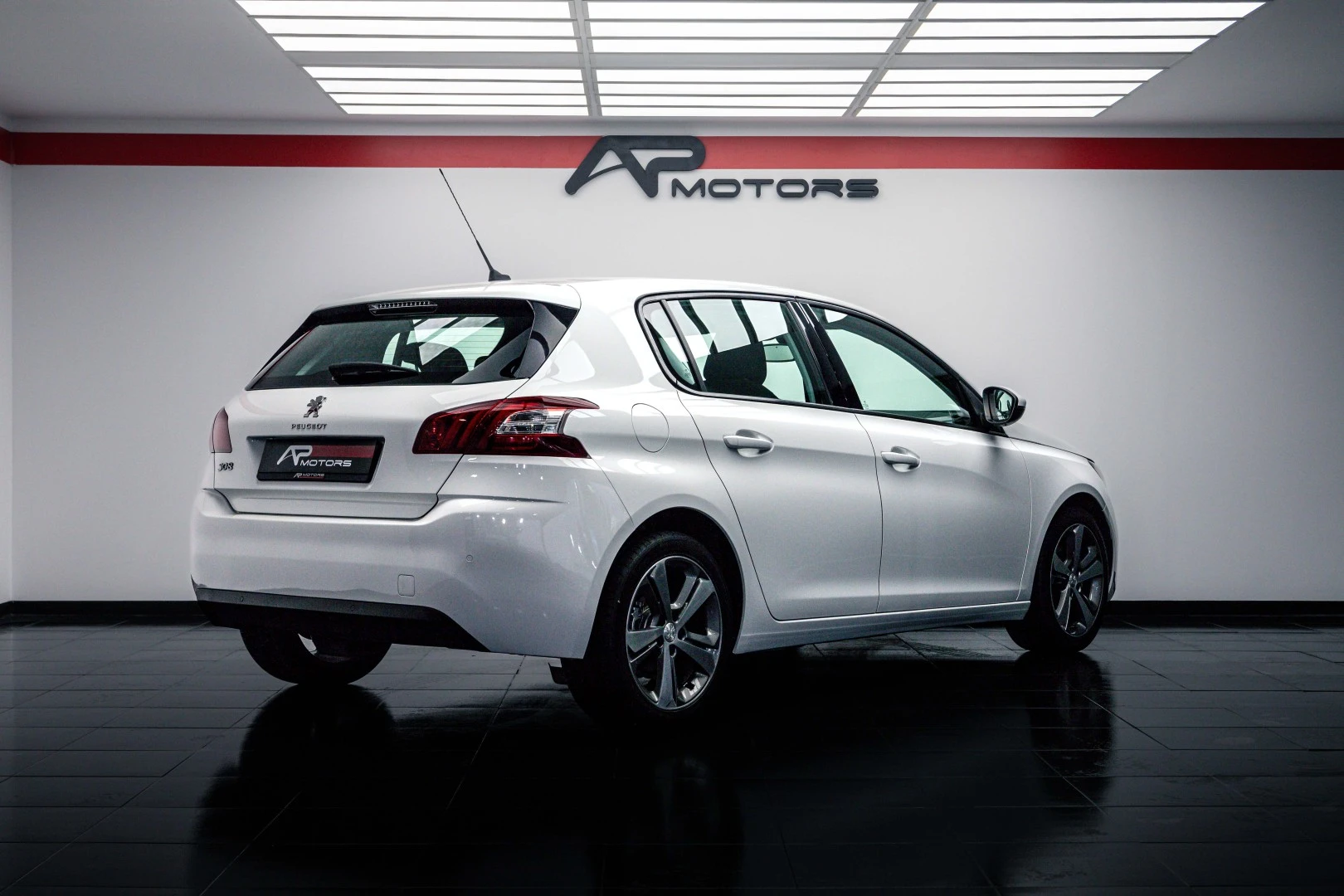 Peugeot 308 1.6 e-HDi Active J17