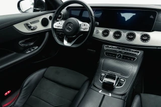 Mercedes-Benz E 220 d AMG Line