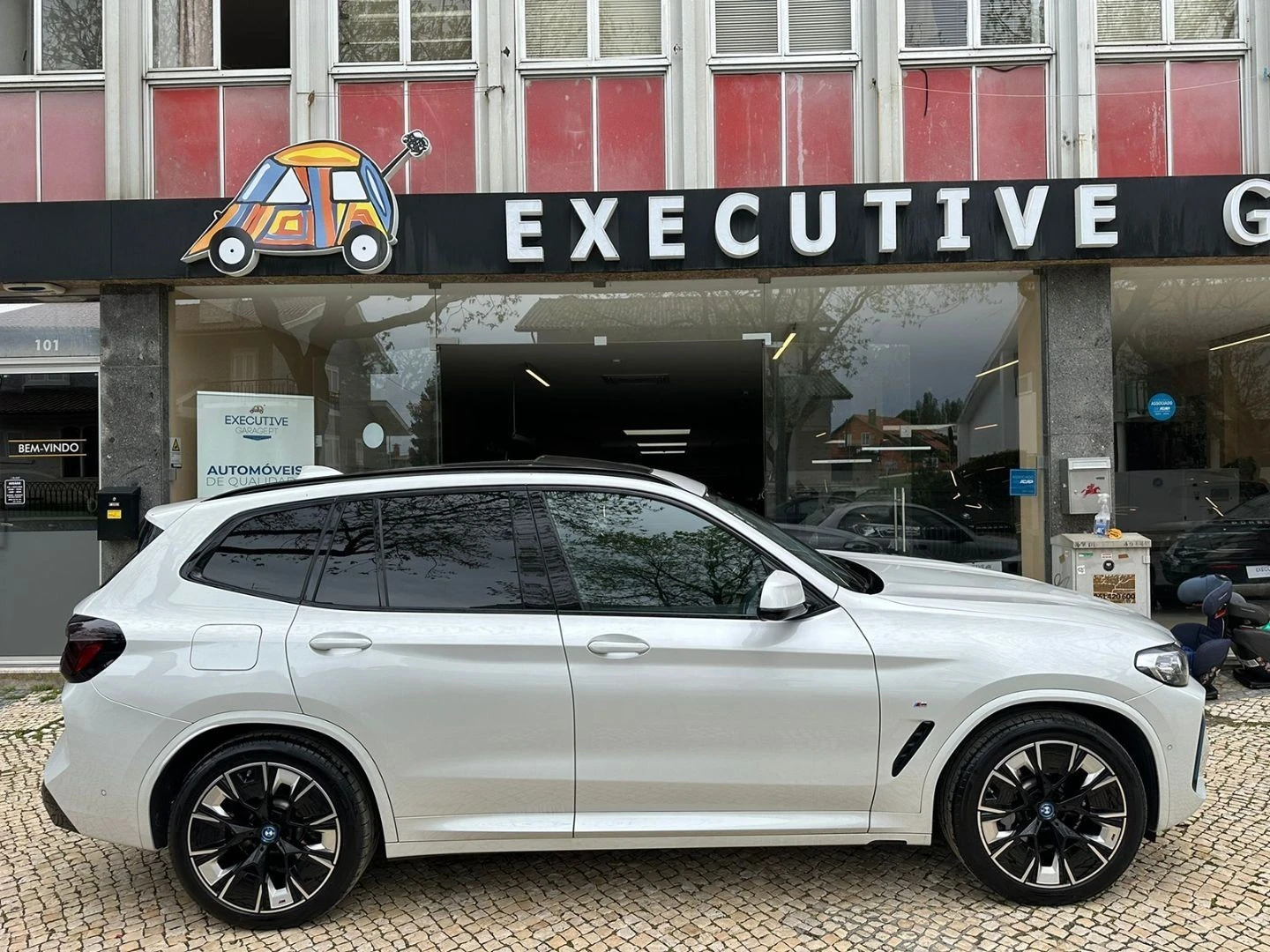 BMW iX3 M Sport Inspiring