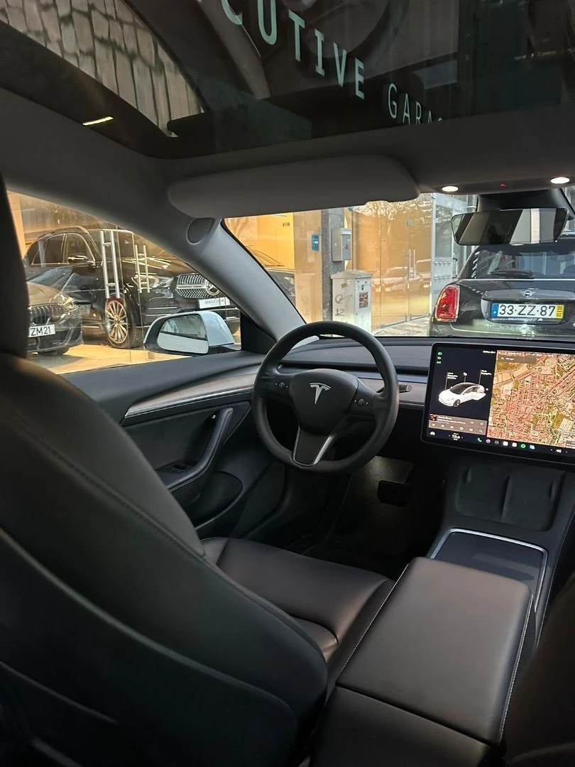 Tesla Model 3 Long-Range Dual Motor AWD