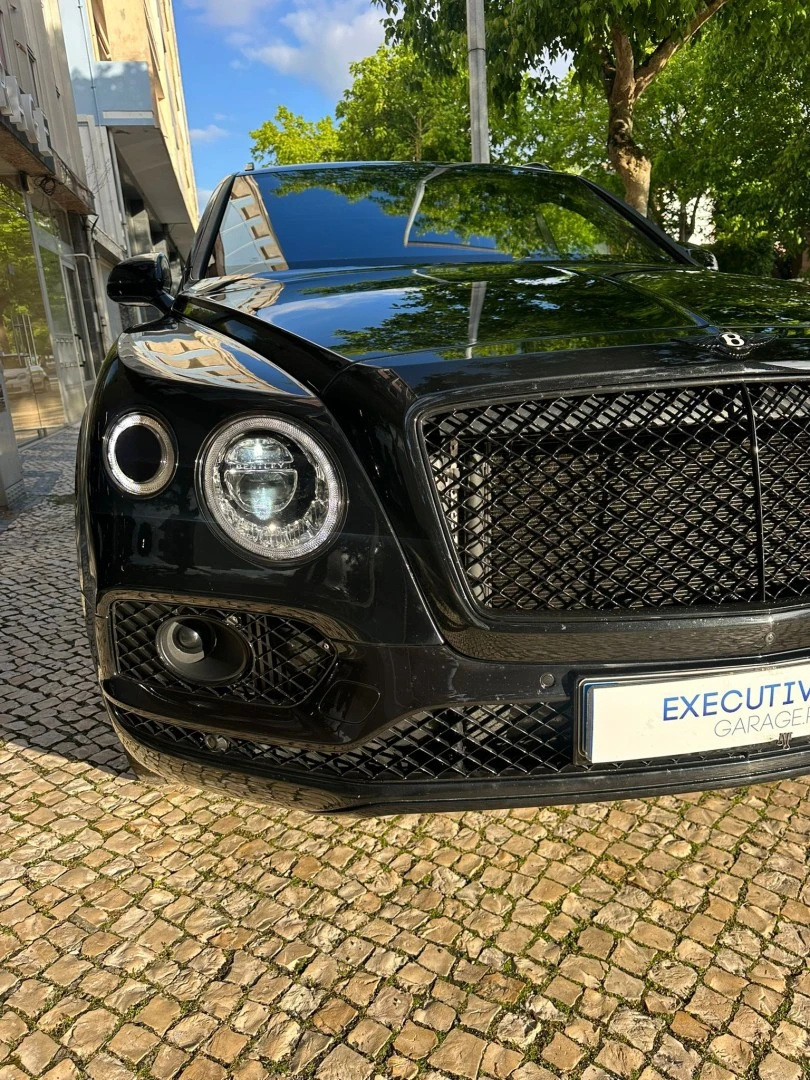 Bentley Bentayga V8