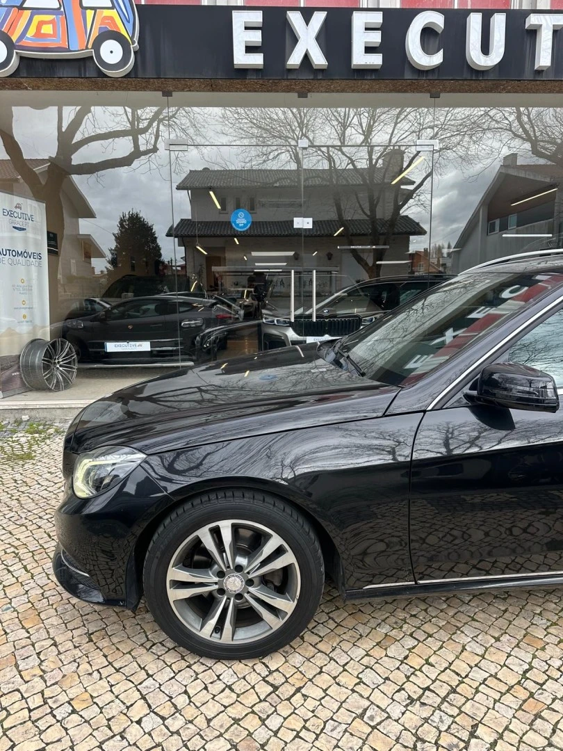 Mercedes-Benz E 300 Bluetec Hybrid Avantgarde