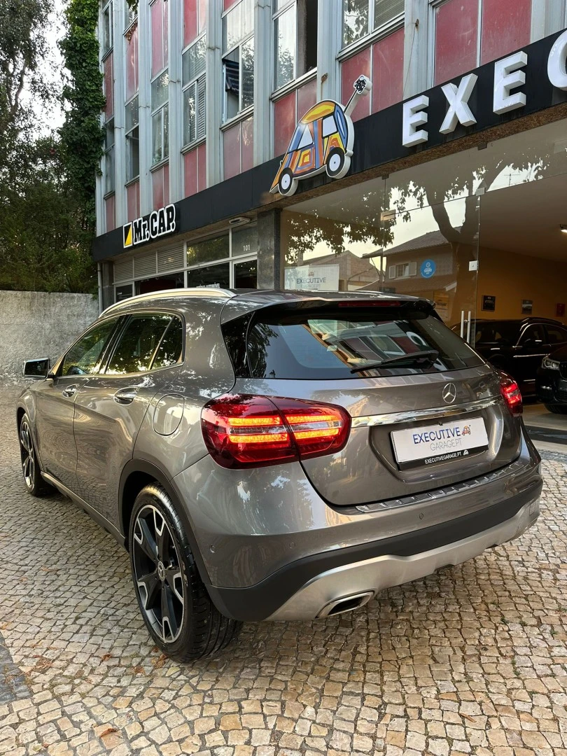 Mercedes-Benz GLA 220 d Urban