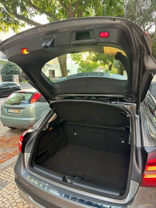 Mercedes-Benz GLA 220 d Urban