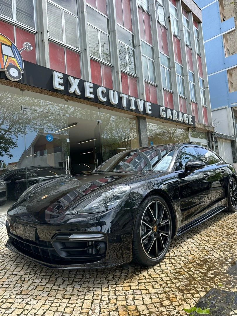 Porsche Panamera Sport Turismo 4 E-Hybrid