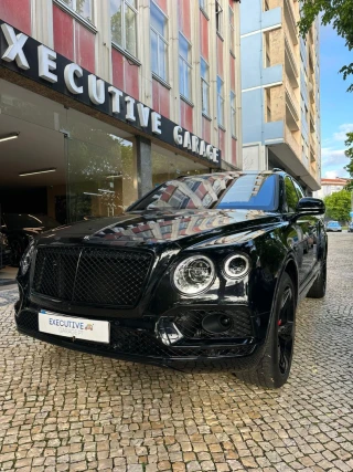 Bentley Bentayga V8