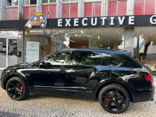 Bentley Bentayga V8