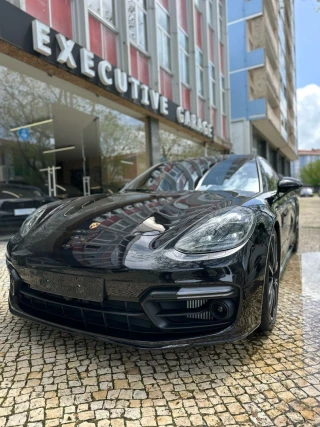 Porsche Panamera Sport Turismo 4 E-Hybrid