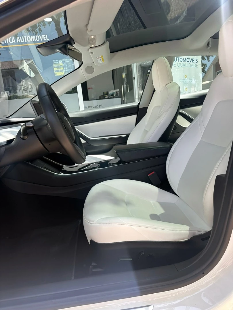 Tesla Model 3 Long-Range Dual Motor AWD