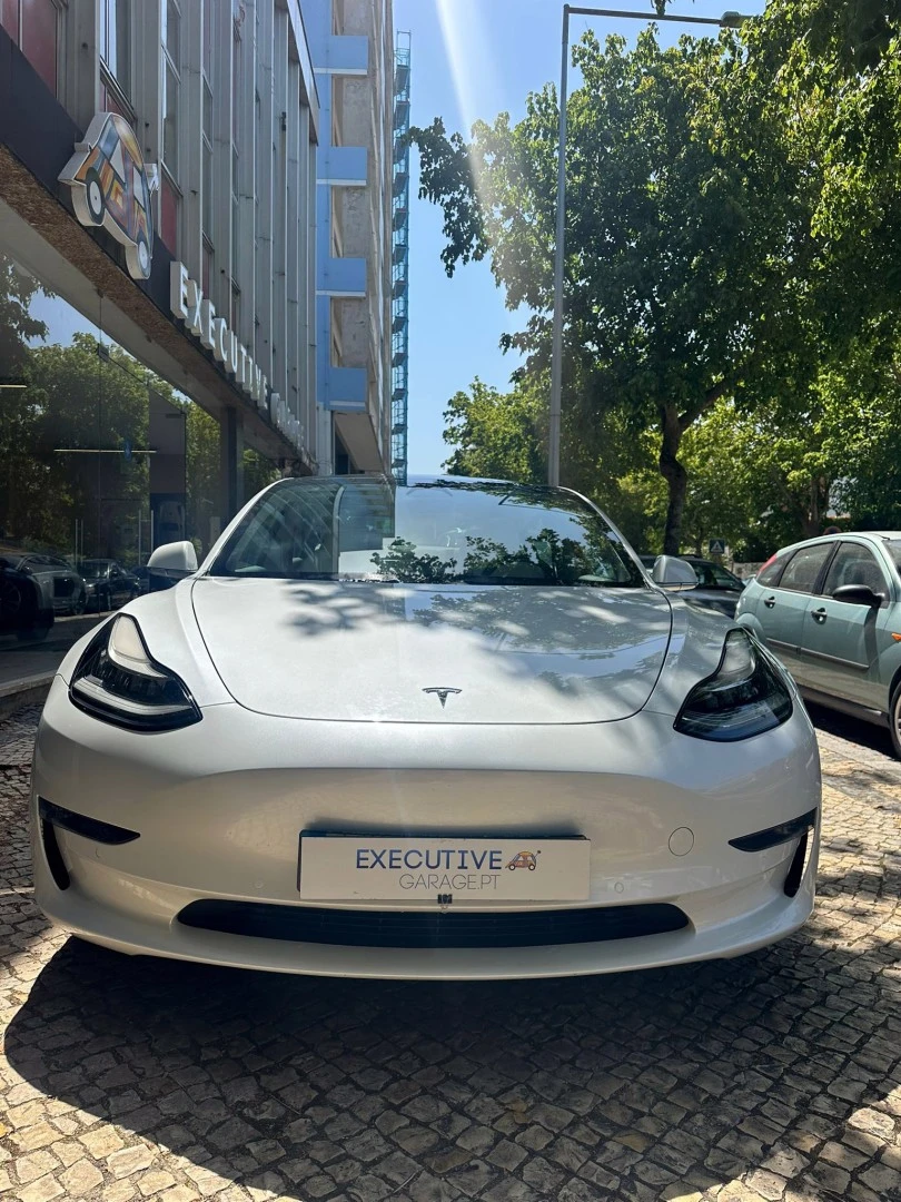 Tesla Model 3 Long-Range Dual Motor AWD